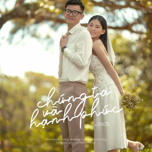 The bride leans against the groom's back in the garden at Dinh Tỉnh Trưởng.